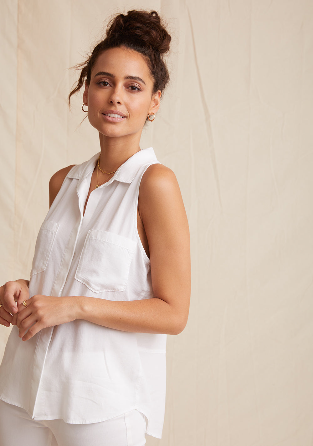 Sleeveless Split Back | White