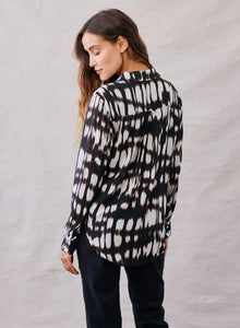 Classic Flowy Button Down - Blurred Ikat Print