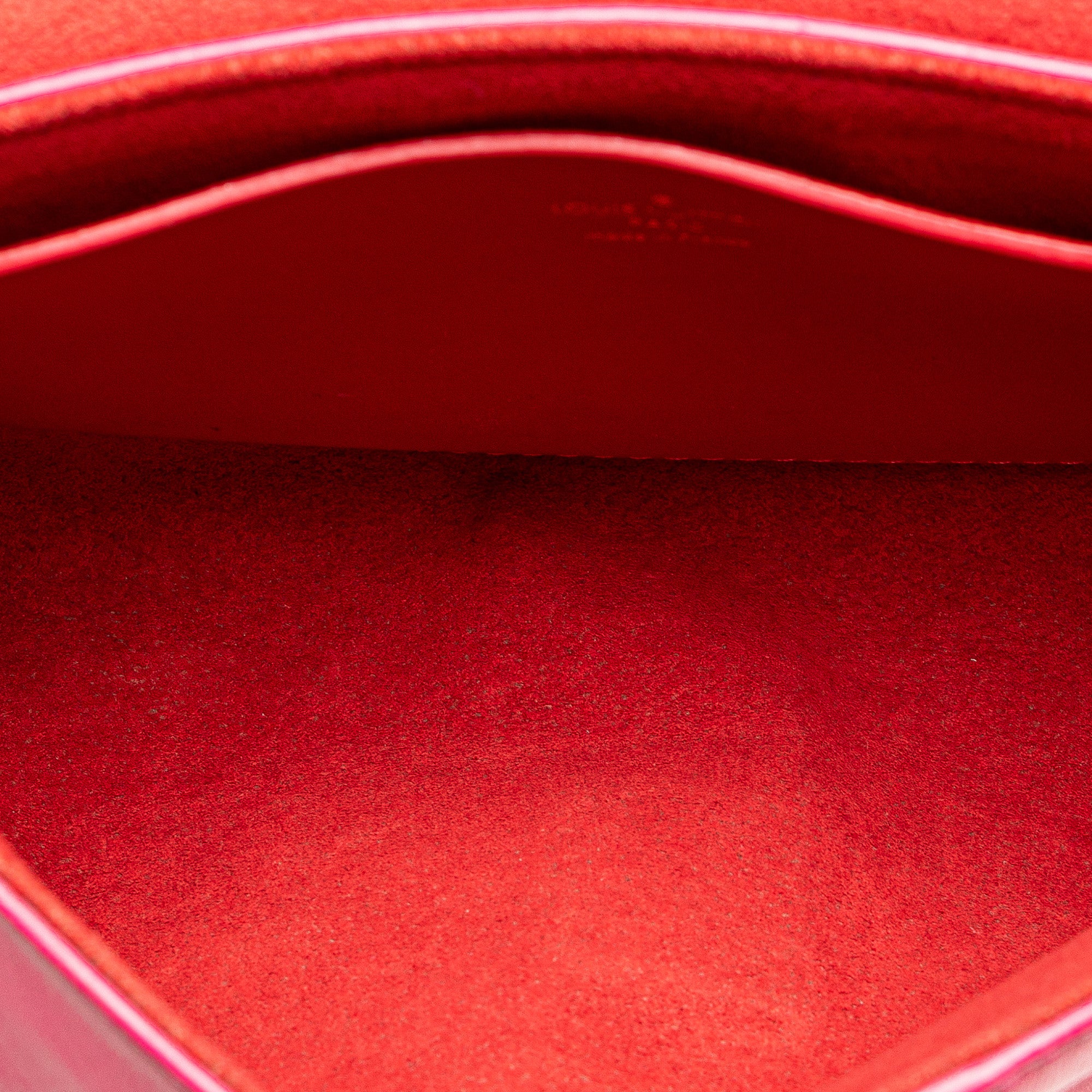 Louis Vuitton | Pre-Owned Bicolor Love Note | Red