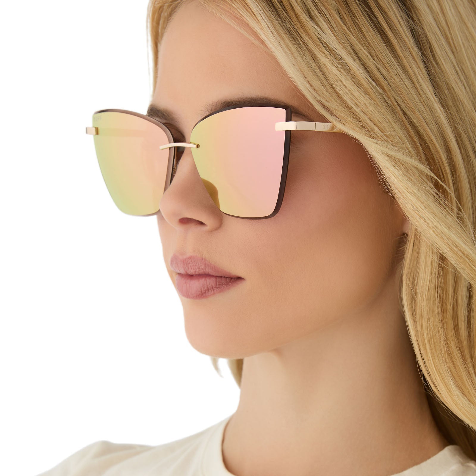 Womens | Becky V Sunglasses | Gold | Peach Lenses