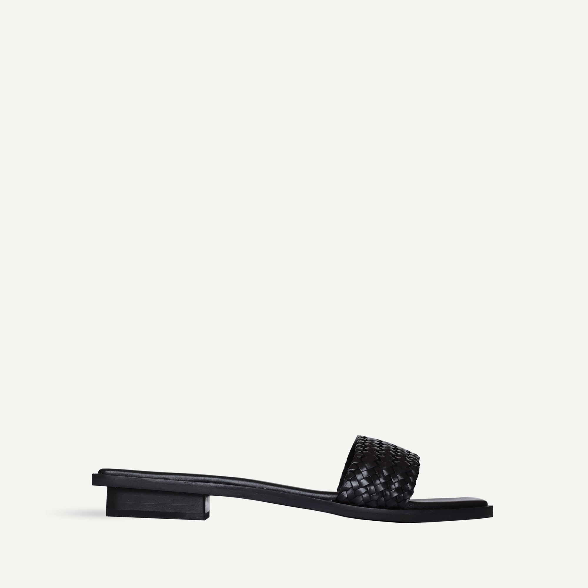 Aless Slide | Black