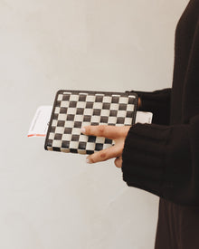 Este Passport Holder - Check | Brown/Cream