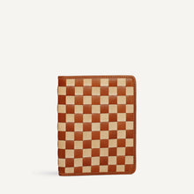 Este Passport Holder - Check | Caramel/Sienna