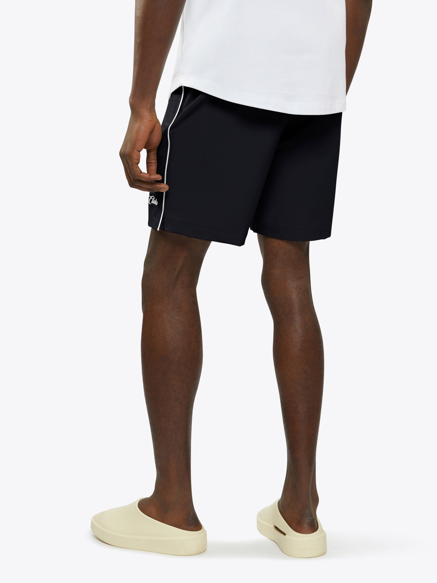 Mens | Amalfi 7in Slim-Fit Trunk | Black