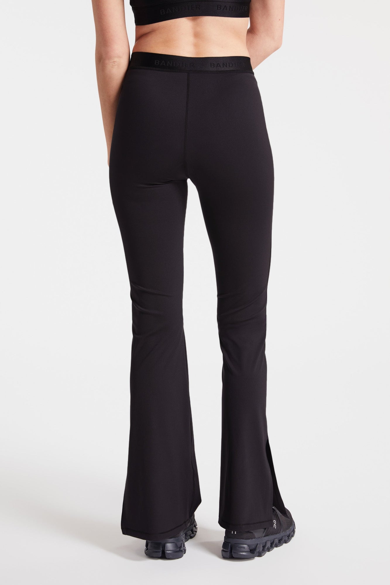 Bandier | Sport Logo Slit Legging | Black