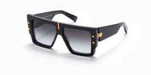 Unisex | B - Grand Sunglass | Black - Yellow Gold | Dark Grey Gradient