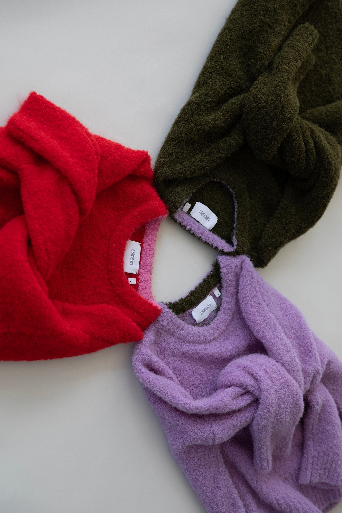 Belle Boucle Pullover | Iris