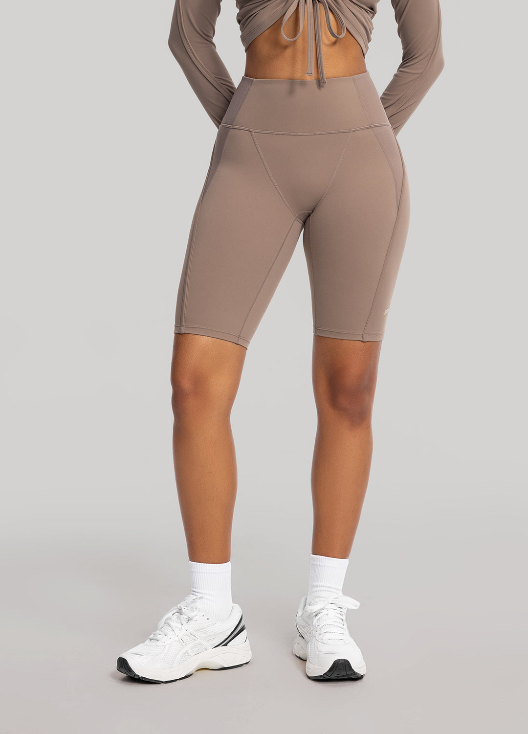 High-Waisted Performance Biker Shorts | Cocoa