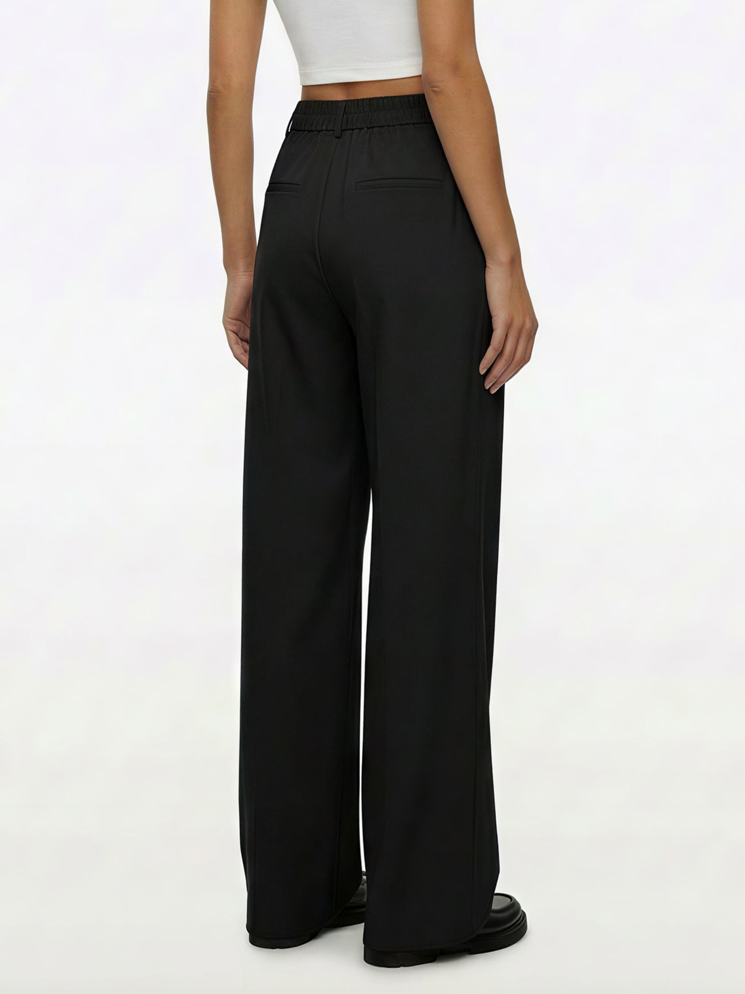 Womens | Essential Pant | Relaxed-Fit | Black