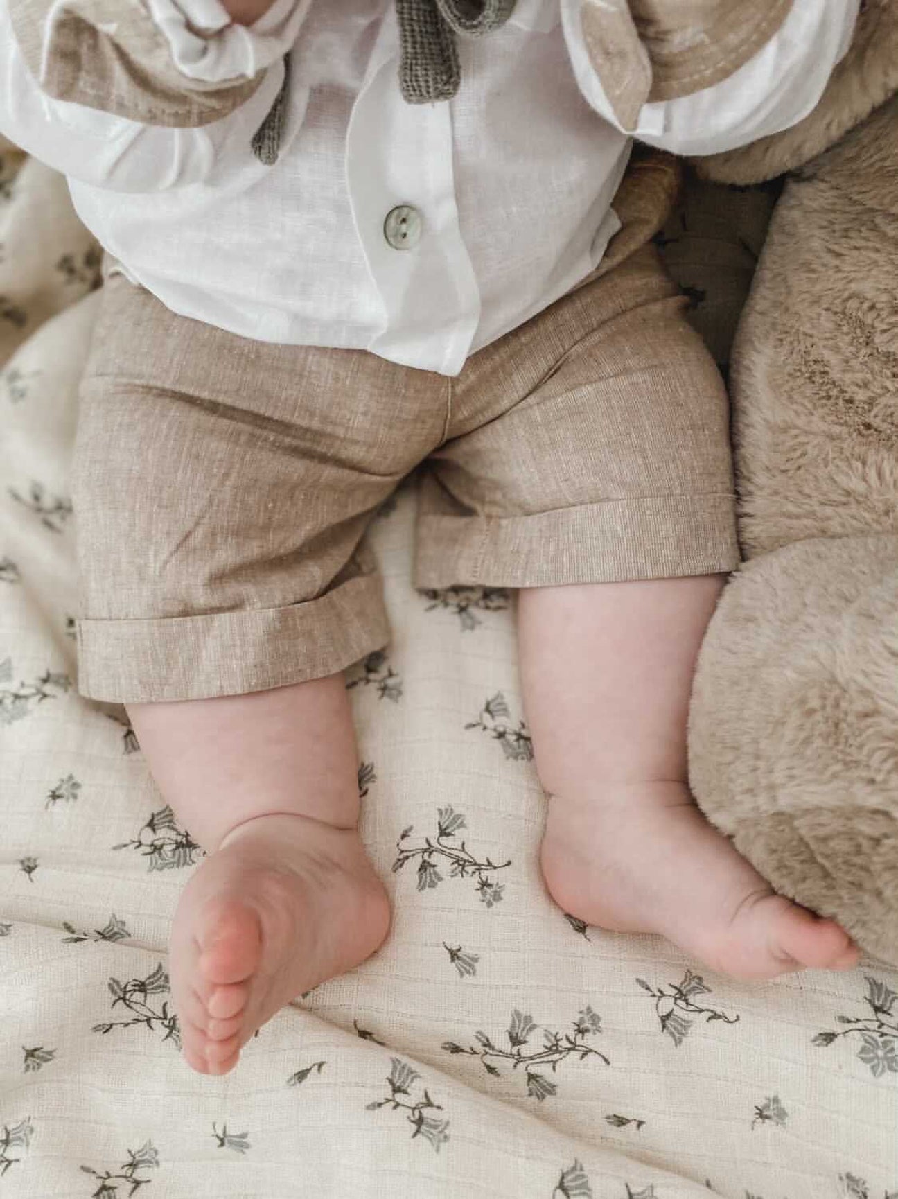 Boy | Ashton Linen Top and Shorts Set | White x Beige