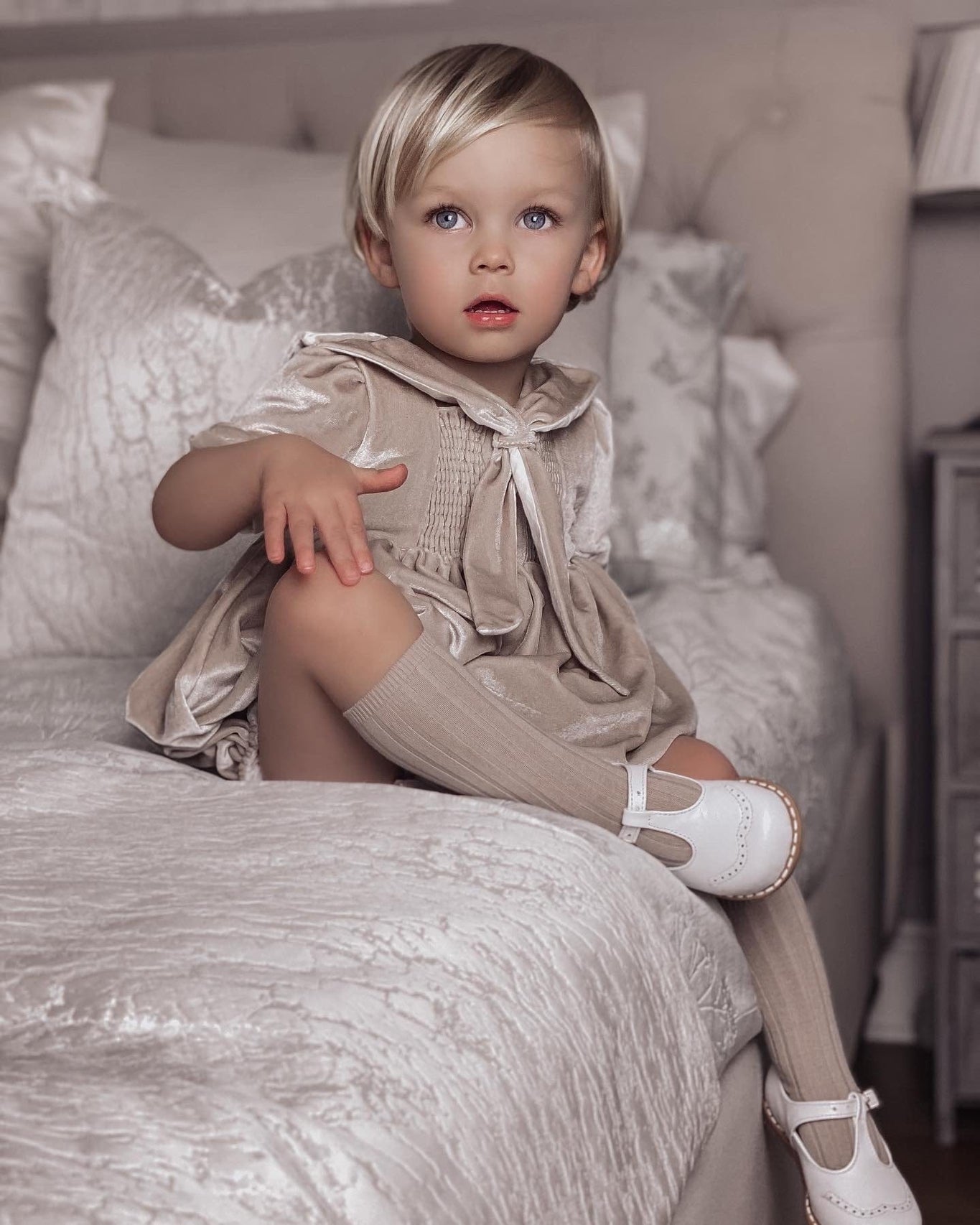 Boy | Helenus Velour Romper | Beige
