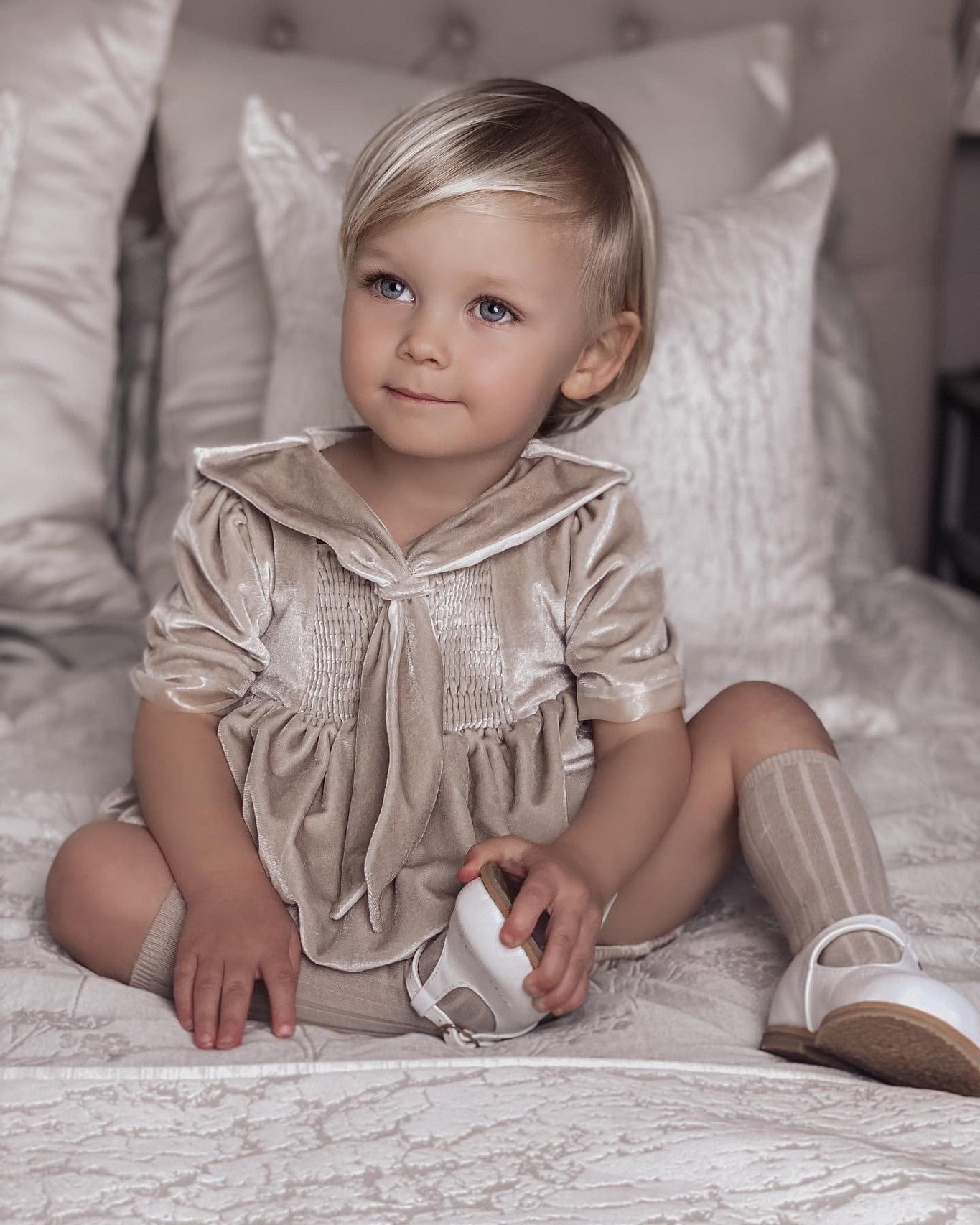 Boy | Helenus Velour Romper | Beige