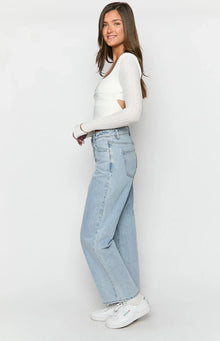 Calliope Mid Rise Slouchy Jeans | Light Wash