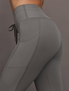 High Rise Pocket Legging in Ribbed Melt | Steel Grey