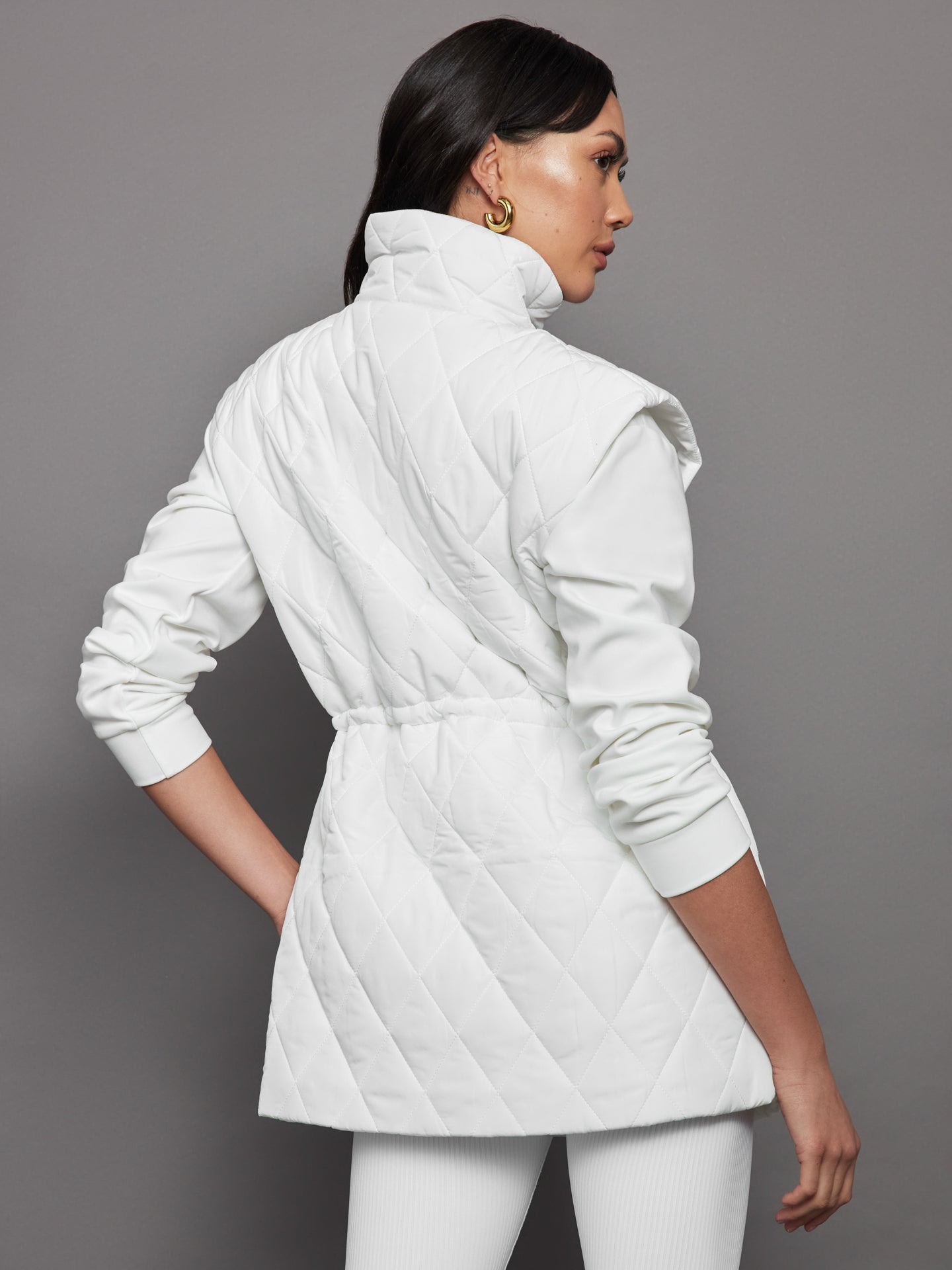 Carbon38 | Diamond Quilted Puffer Vest | White