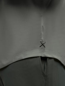 Mens | AO Long Sleeve Curve-Hem Tee | Signature-Fit PYCA Pro | Castor Grey