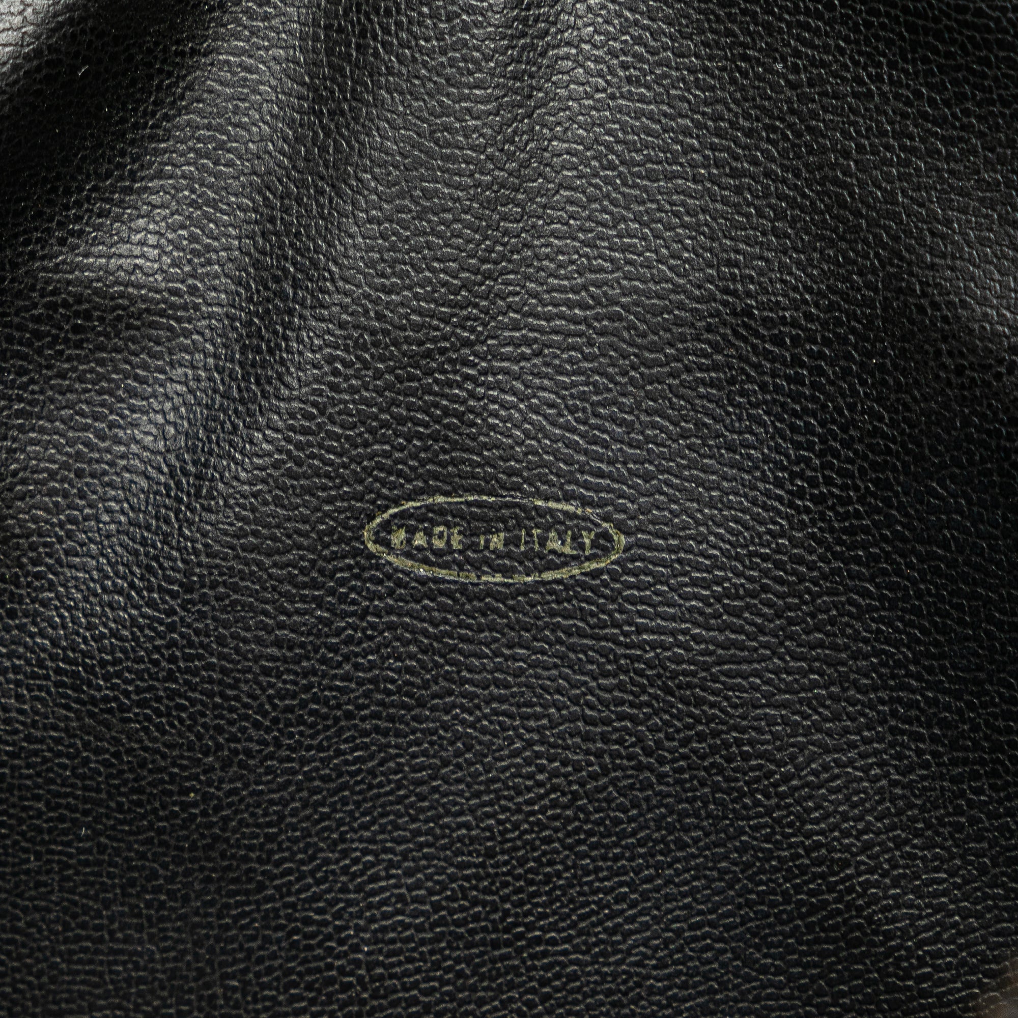 Chanel | Pre-Owned Quilted Lambskin Chain Crossbody | Black