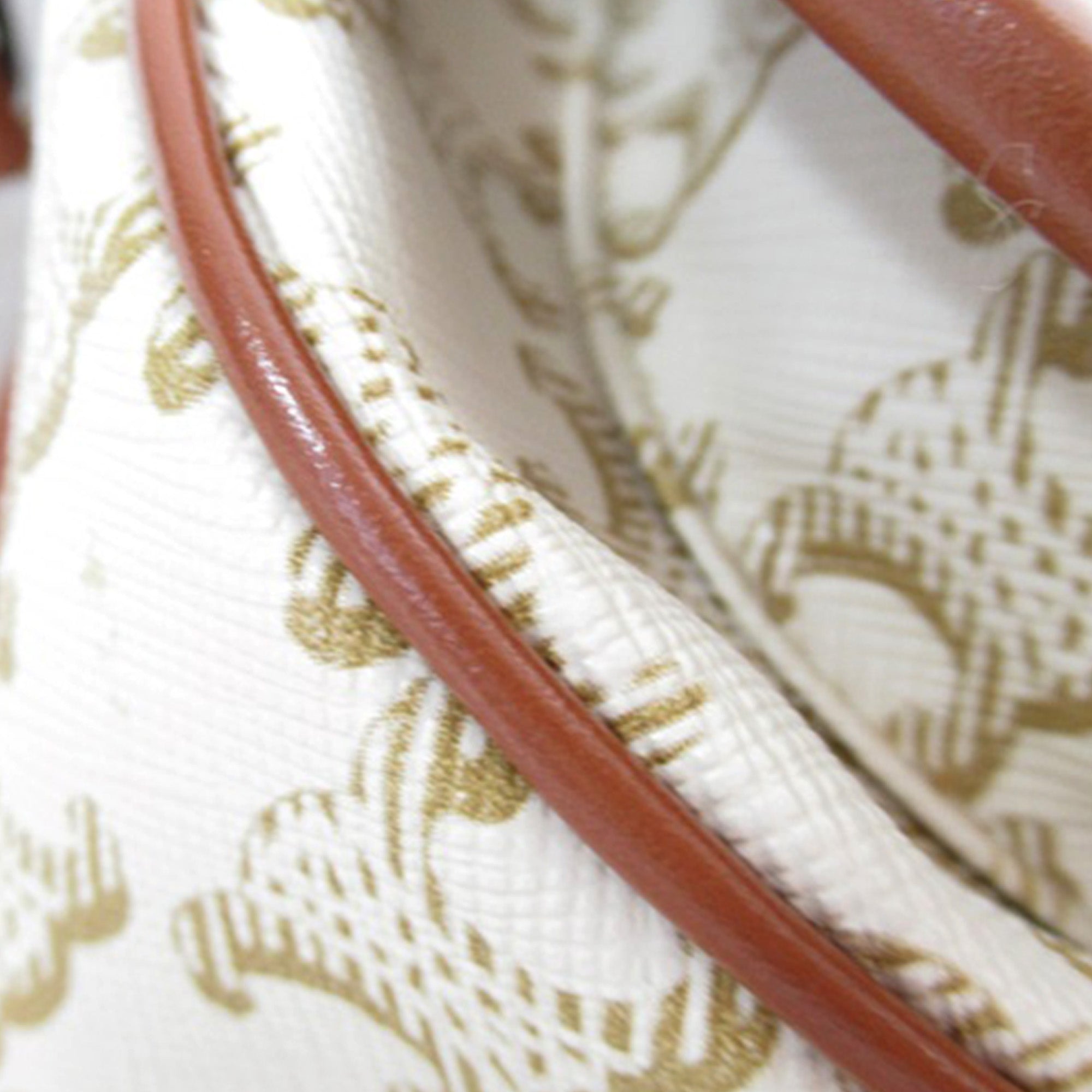 Celine | Pre-Owned Medium Triomphe Coated Canvas Folco Crossbody | White/Ivory