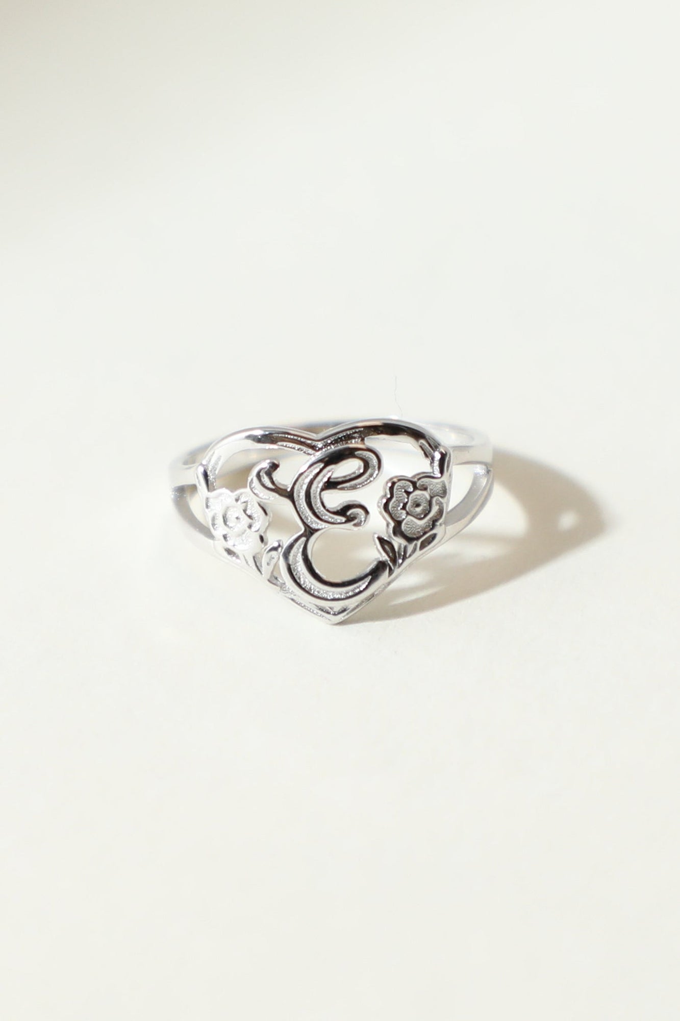 The Silver Cutout Flower Heart Letter Ring | Sterling Silver