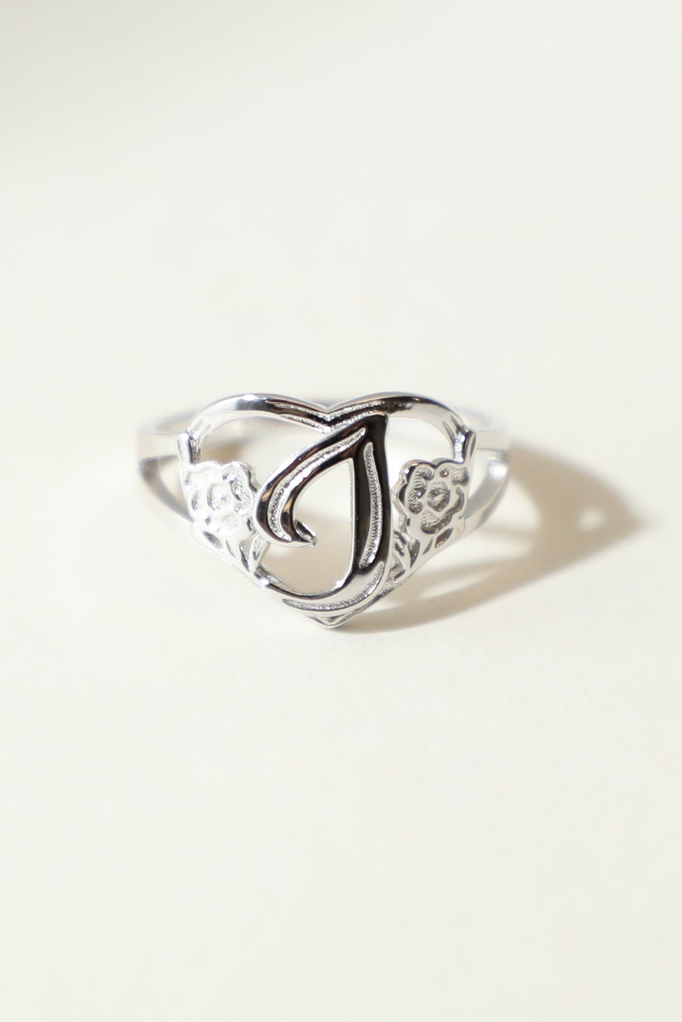 The Silver Cutout Flower Heart Letter Ring | Sterling Silver