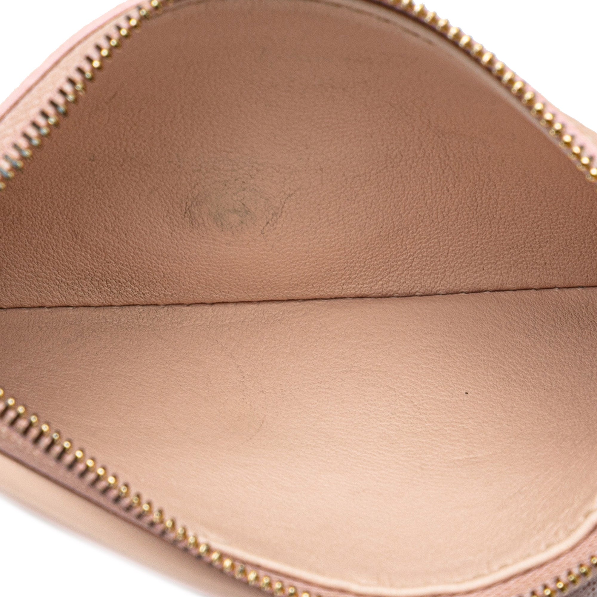 Louis Vuitton | Pre-Owned Bicolor Taurillon Capucines Compact Wallet | Pink/Light Pink