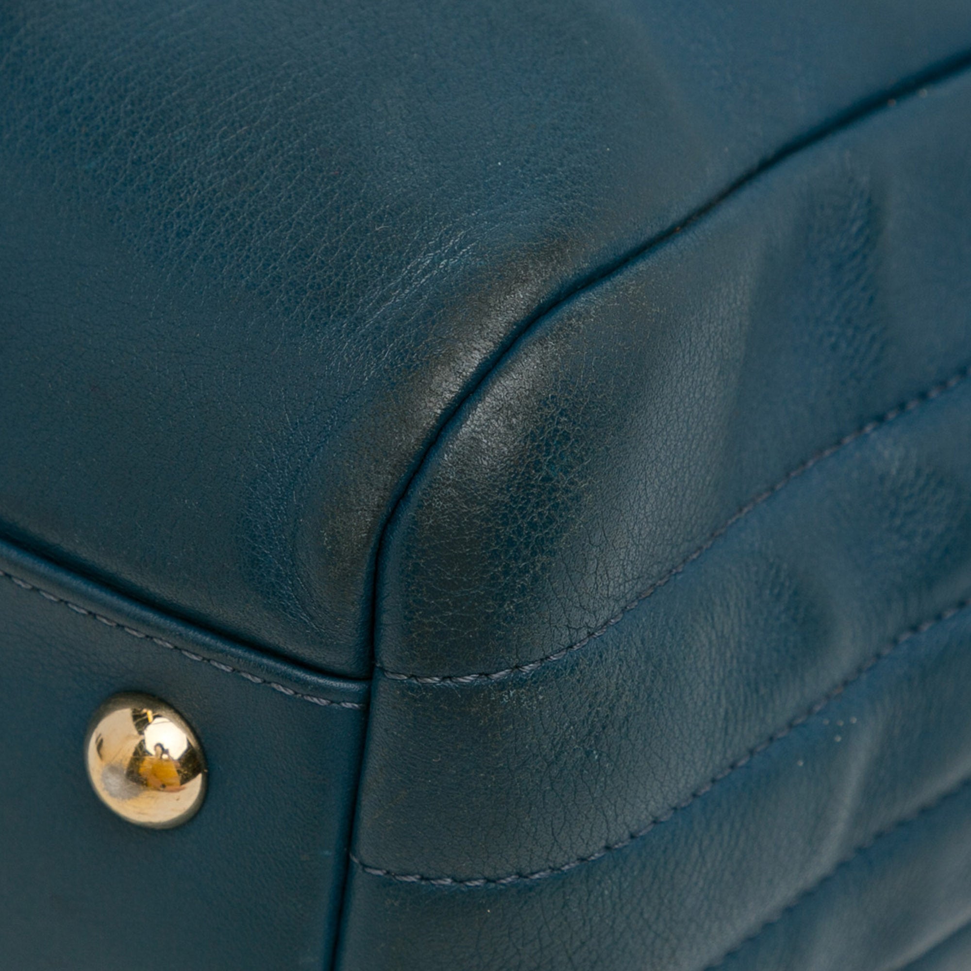 Chanel | Pre-Owned CC Chevron Calfskin Statement Shopping Tote | Blue/Dark BlueBlue/Dark Blue