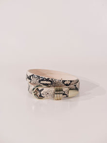 Hollyhock Dune Snake Pale Gold | Dune Snake & Pale Gold