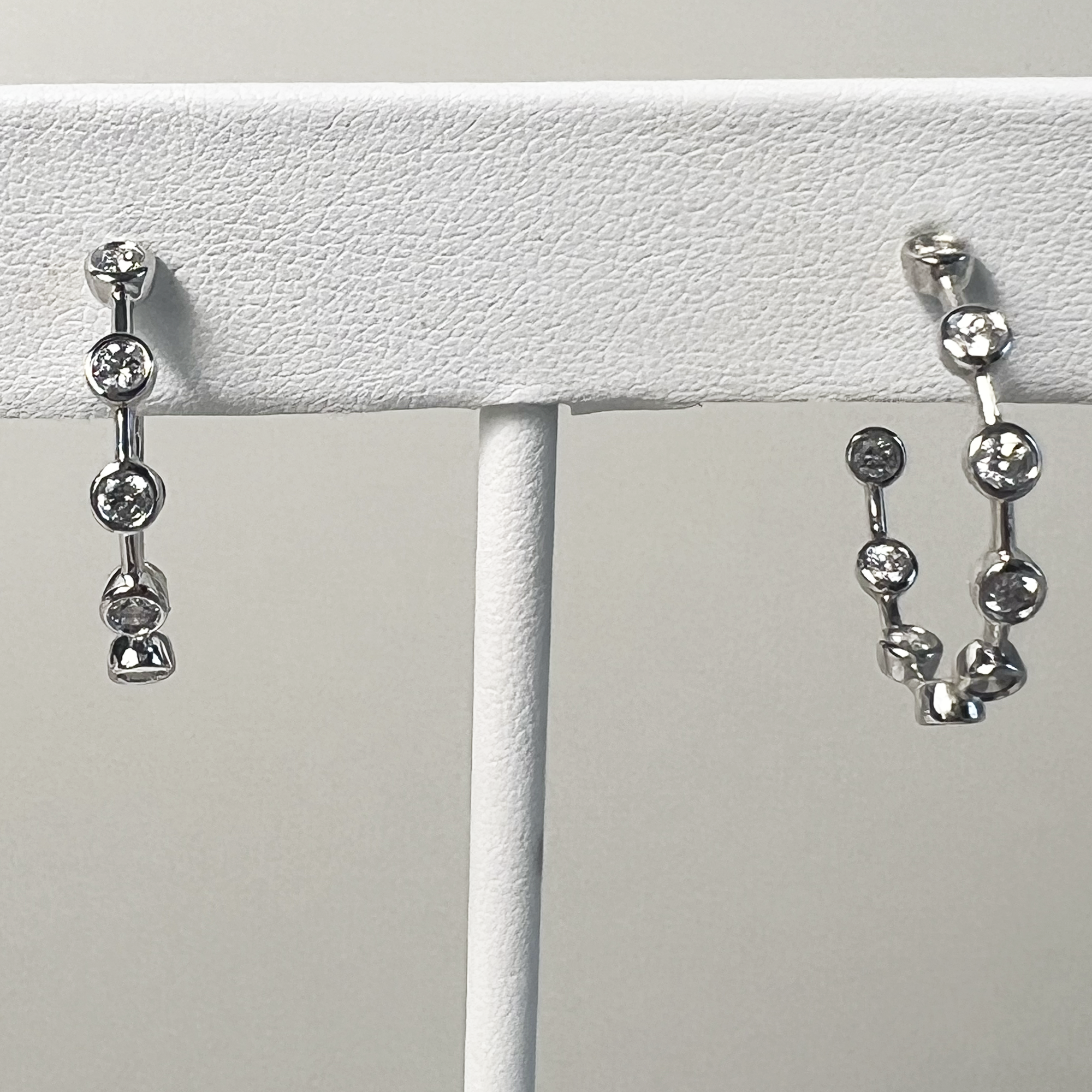 Bezel Inside Out Hoops | 14K White Gold | Round White Diamond