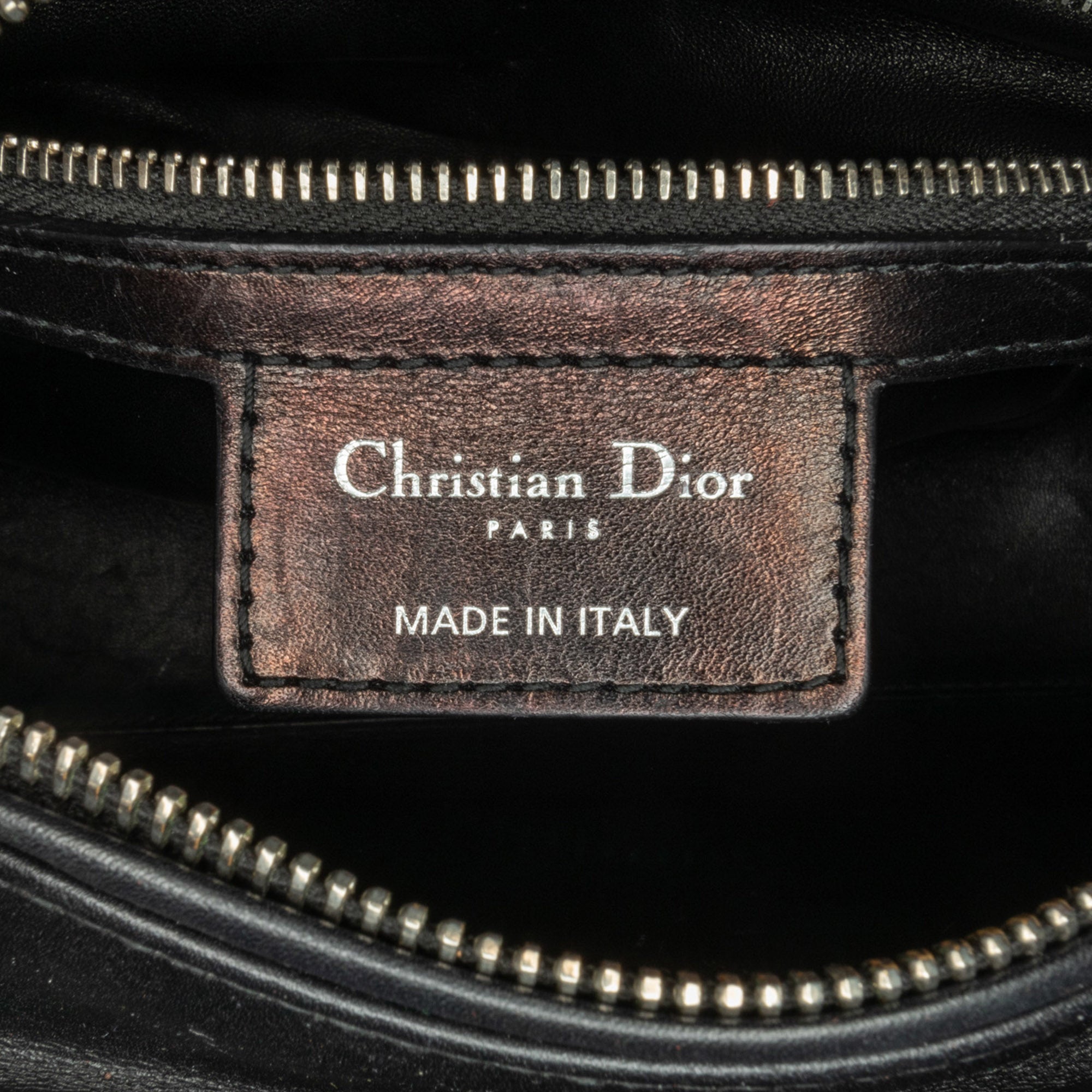 Dior | Pre-Owned Medium Calfskin Pockets Lady | Black
