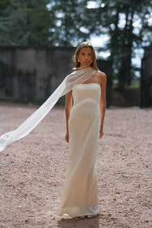 Vitoria Cape Dress | Ivory