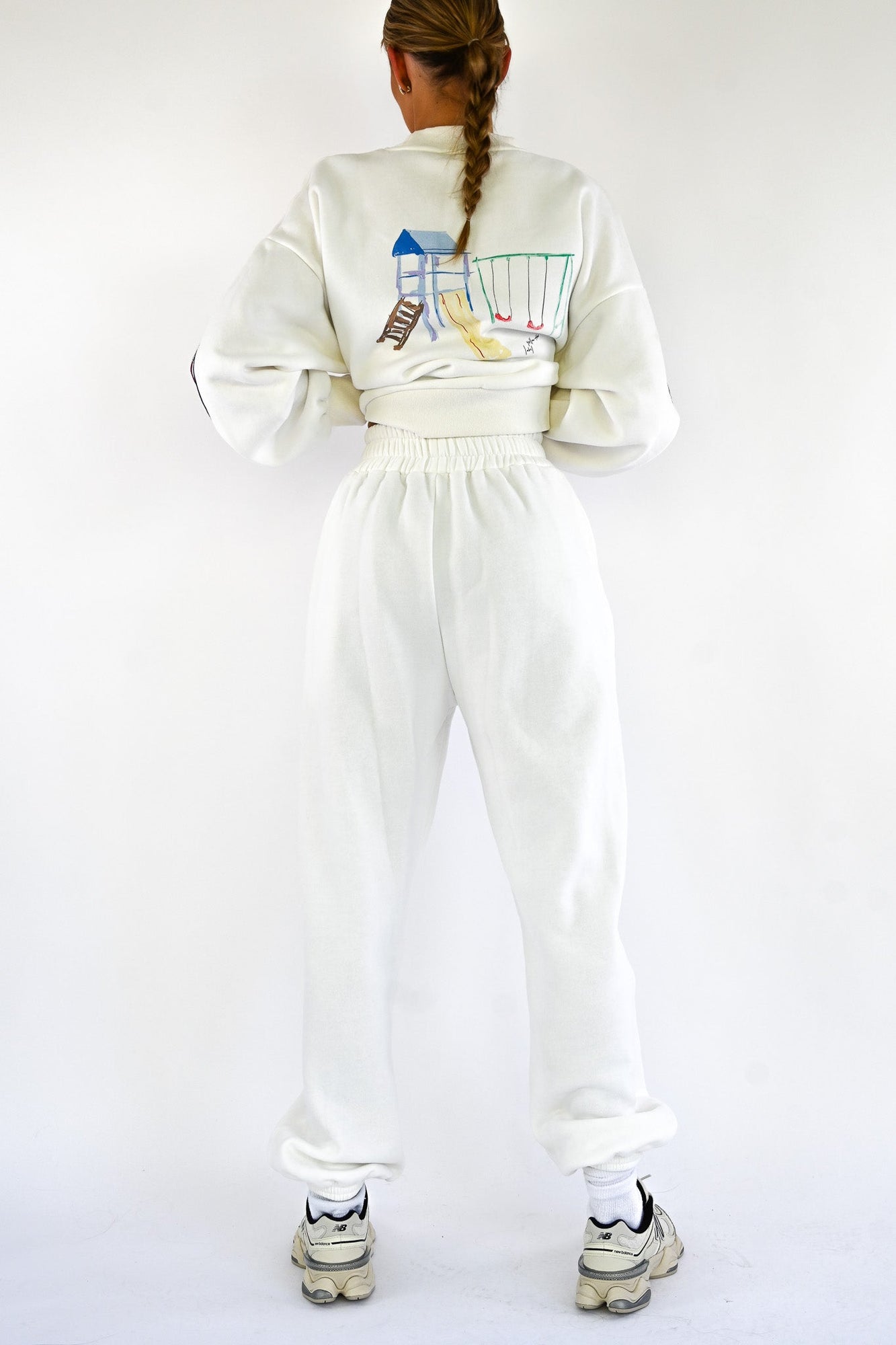 Everette Joggers | White