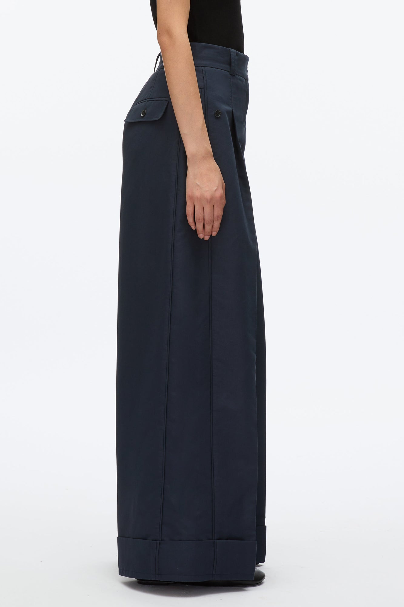 Petite Pleated Wide Leg Trouser | Midnight