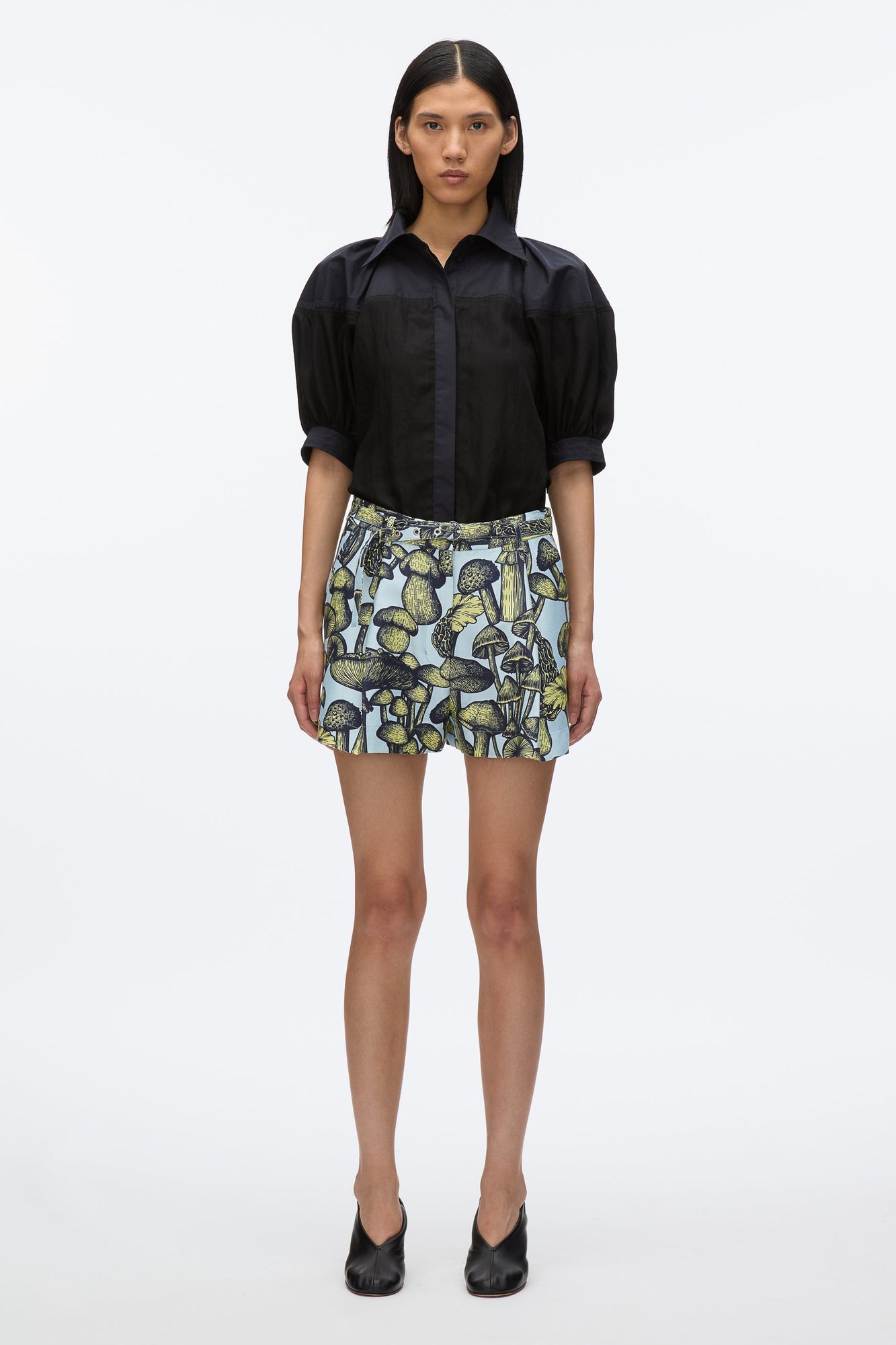 Ethereal Mushroom Single Pleat Short | Sky Blue Multi