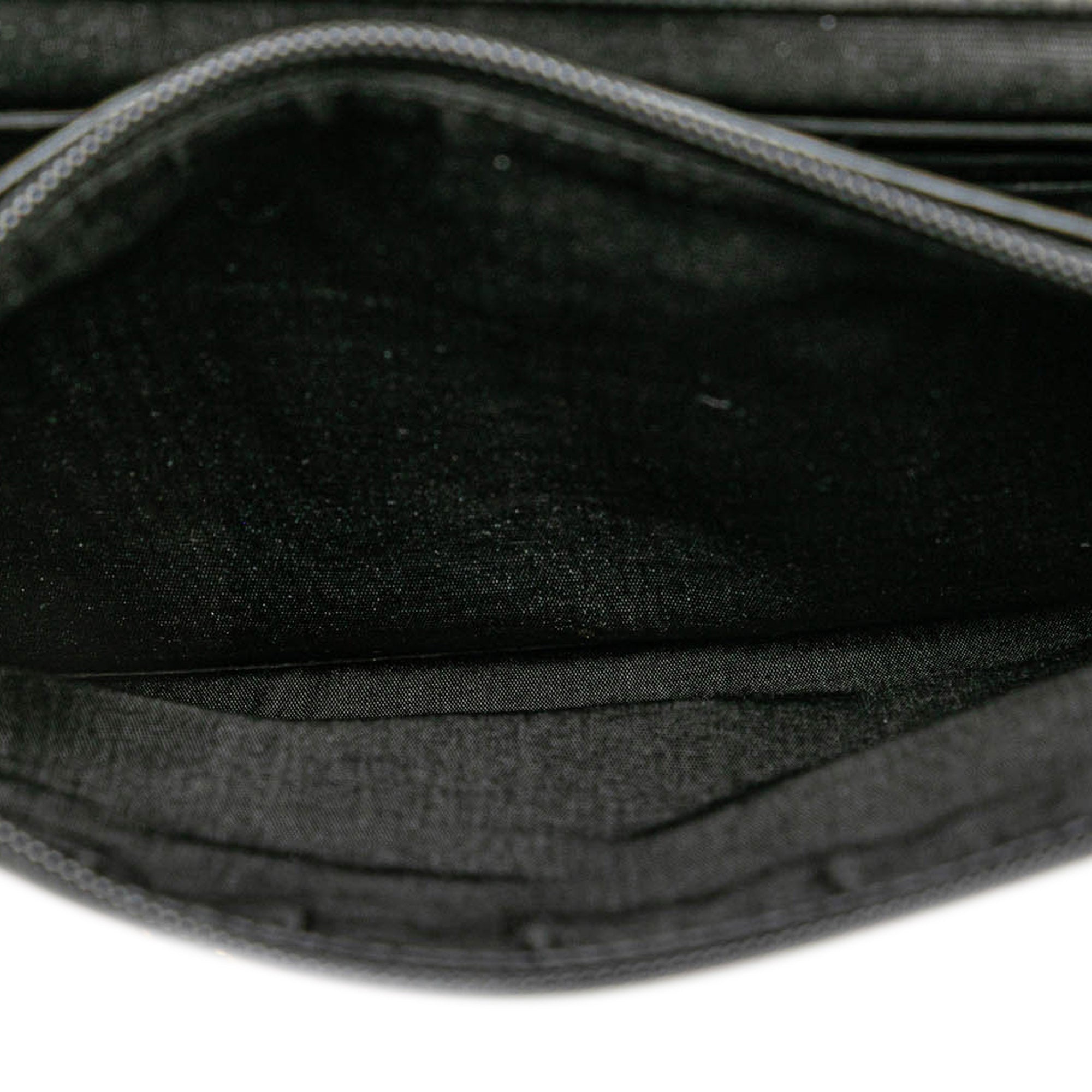 Chanel | Pre-Owned CC Caviar Wallet on Chain | Black