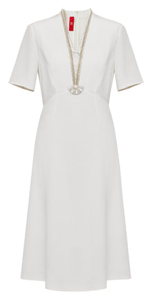 Mulberry Silk Elegant Waist-Defining Dress | White