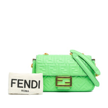 Fendi | Pre-Owned Zucca Embossed Leather Chain Midi Baguette - IV | Green/Light Green
