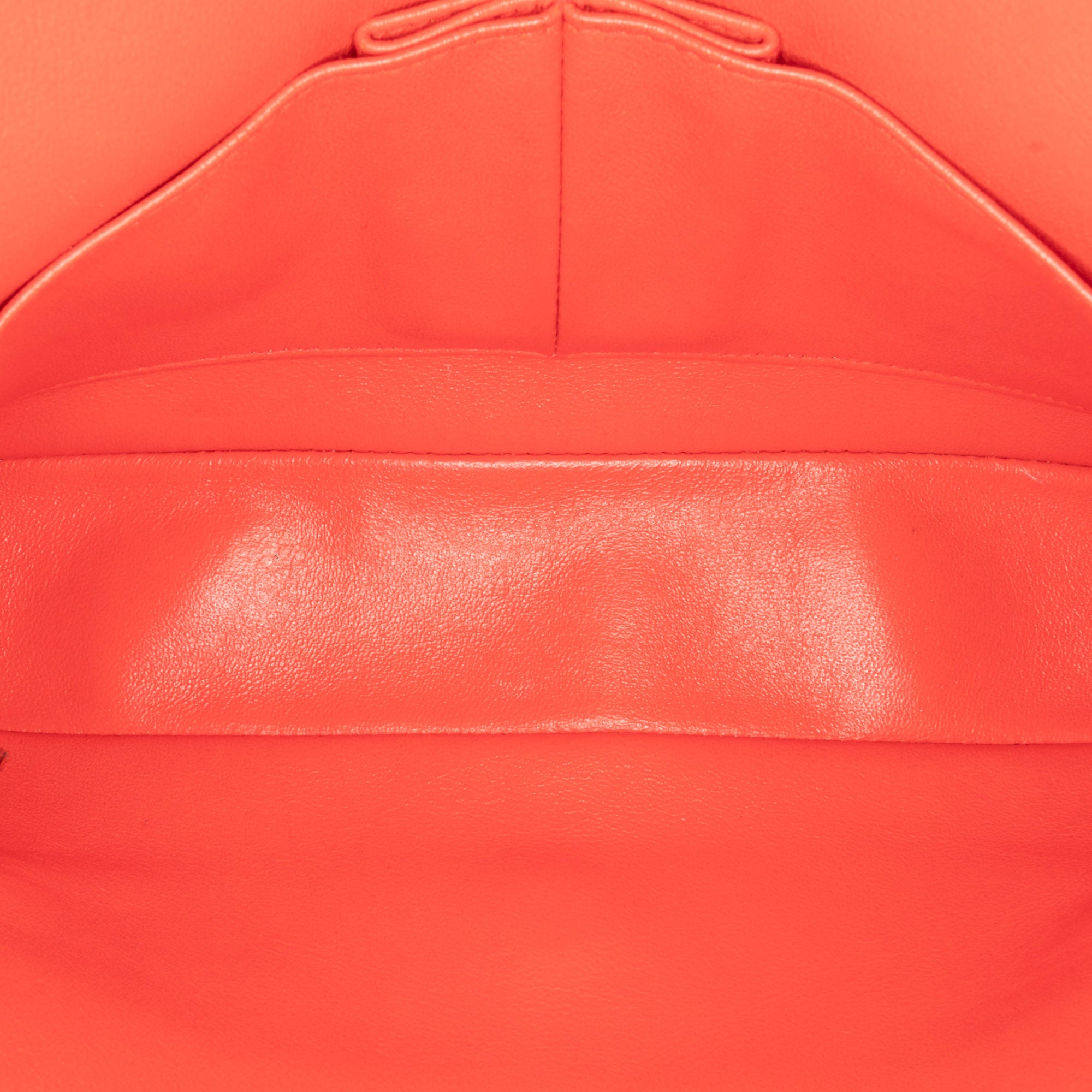 Chanel | Pre-Owned Medium Classic Lambskin Double Flap - II | Red