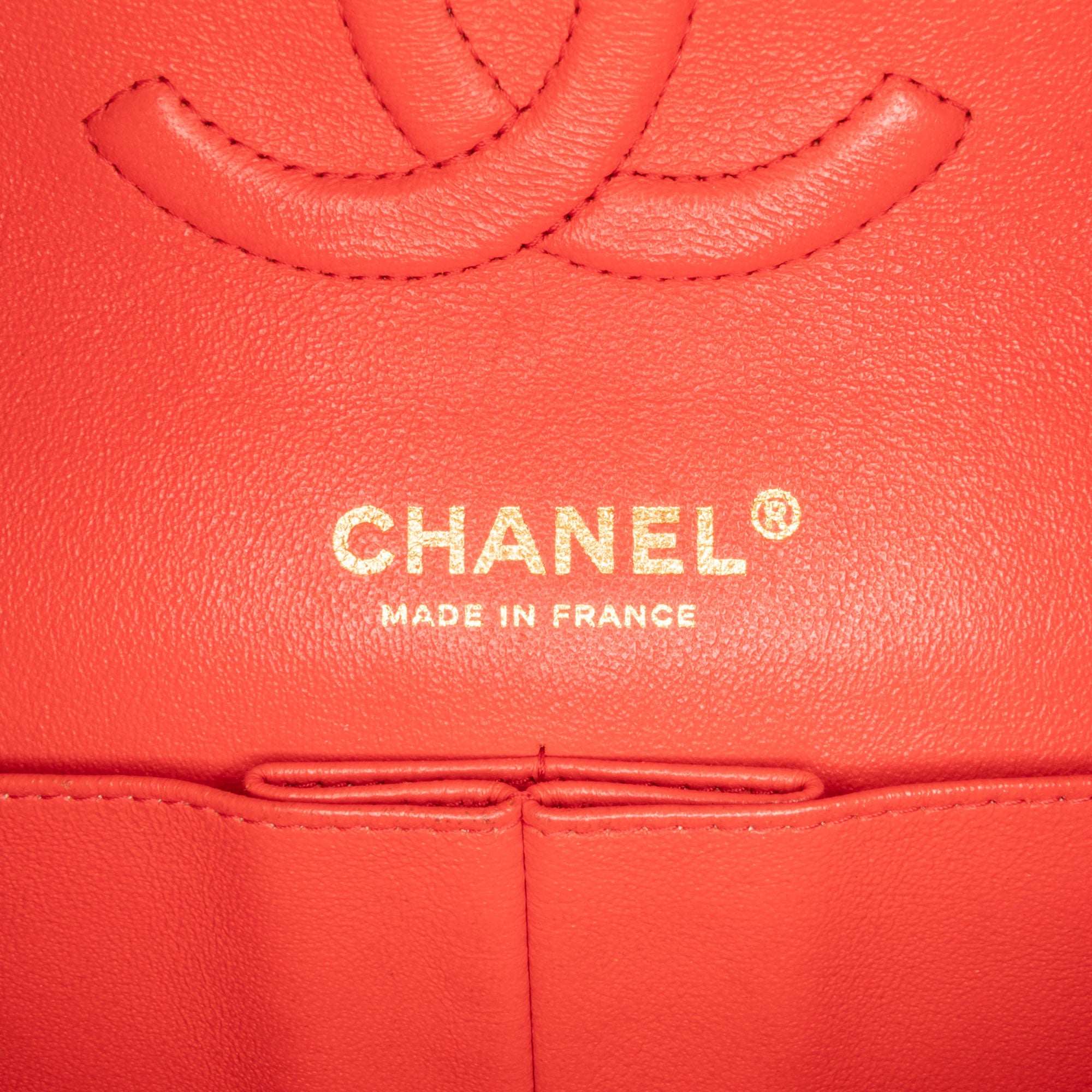 Chanel | Pre-Owned Medium Classic Lambskin Double Flap - II | Red