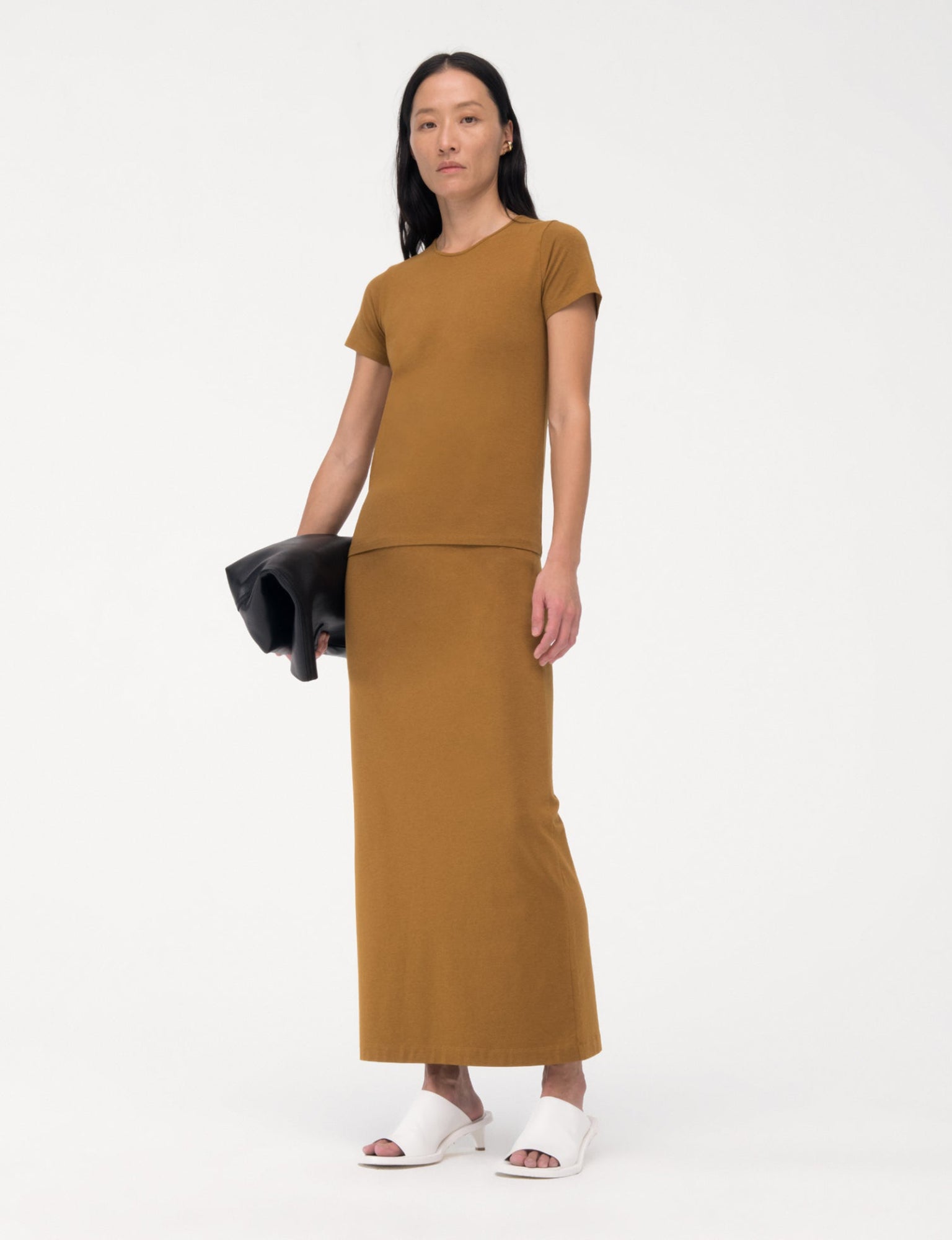 Women | Fitted Tee | Tapenade