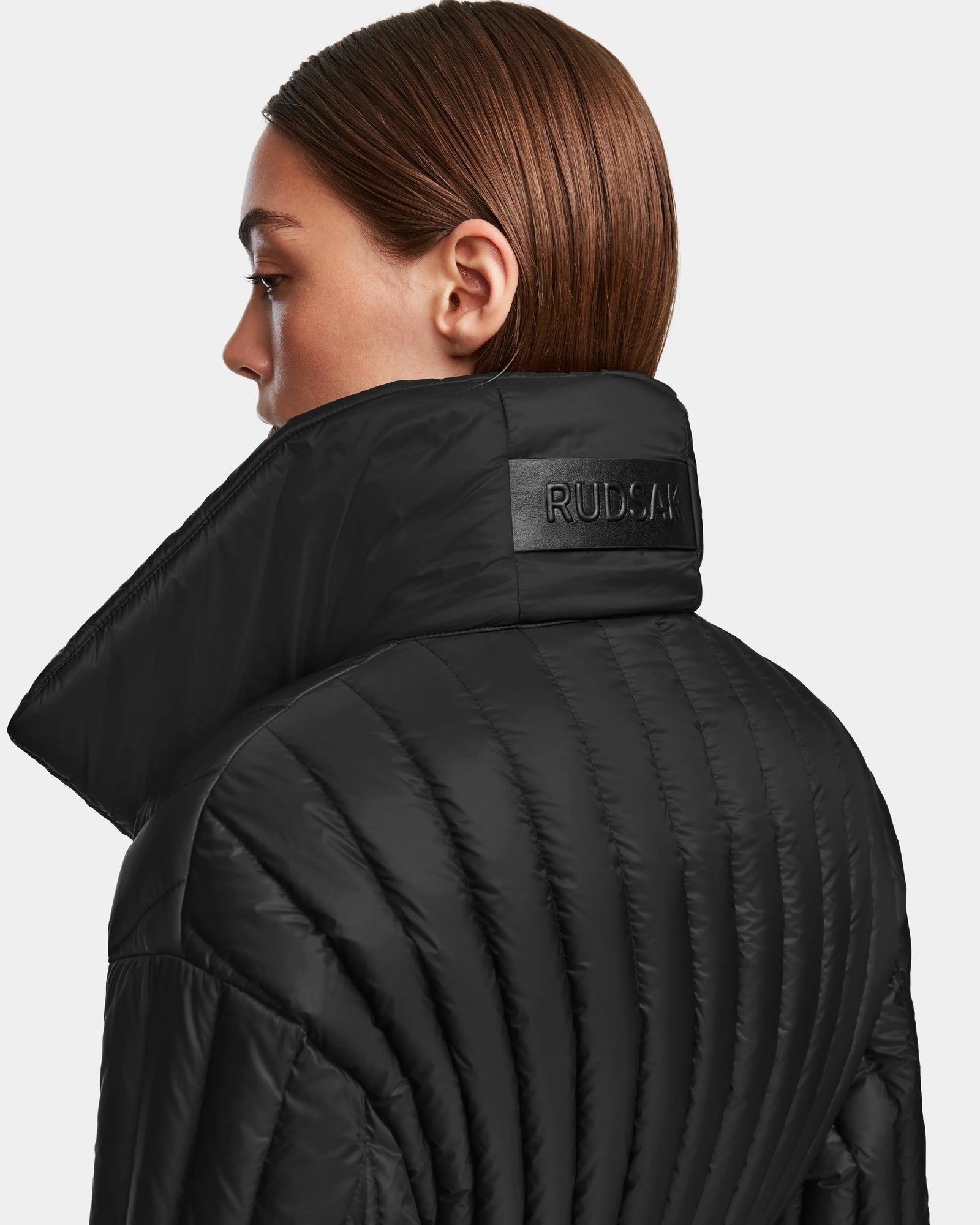 Women | INES T Down Puffer | Black