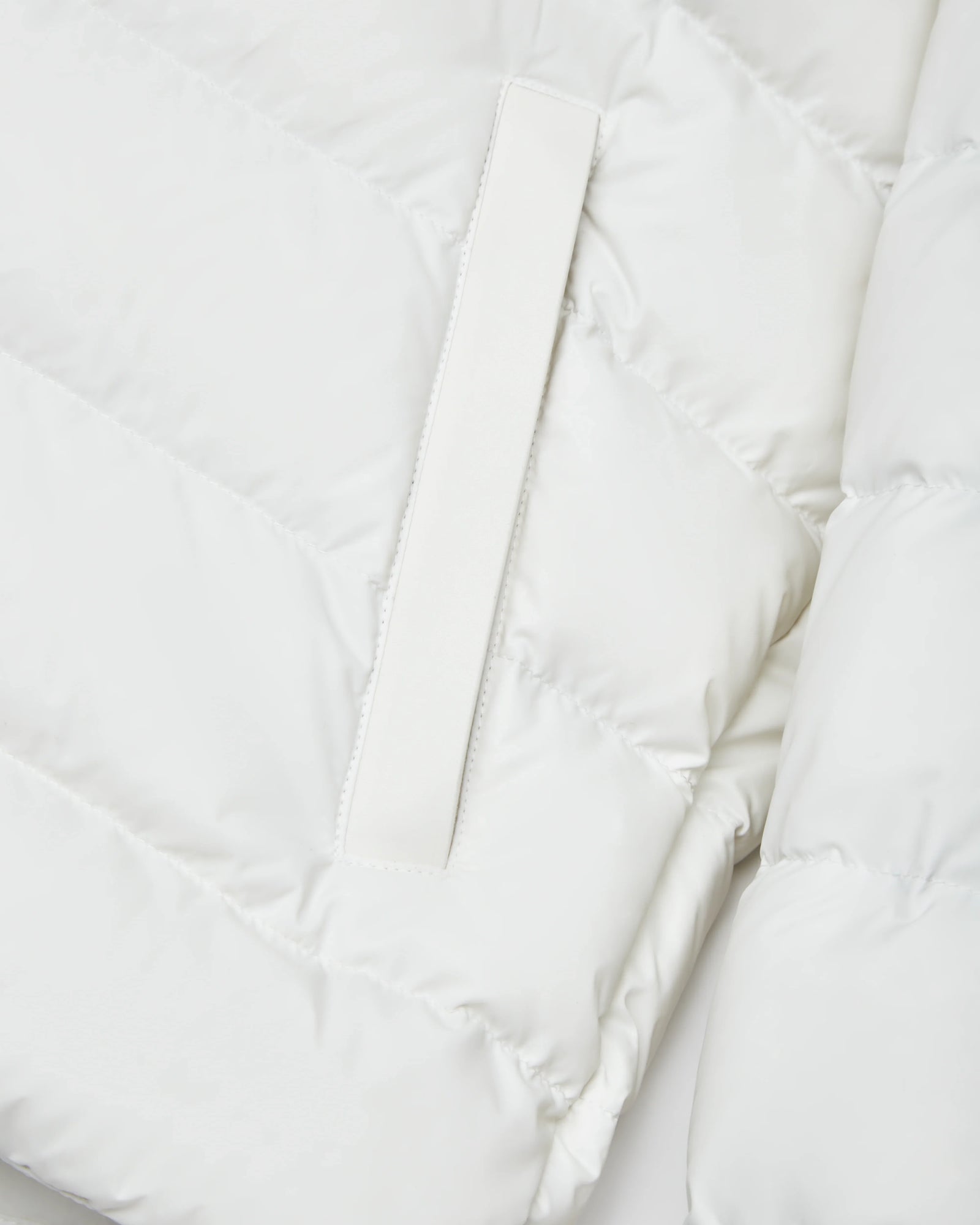 Kids | NAVAN K - 0124506 | Iceland