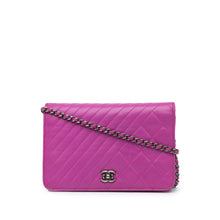 Chanel | Pre-Owned Lambskin Coco Boy Wallet On Chain | Purple/Magenta