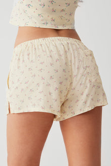 Farmhouse floral mini short buttercup bouquet