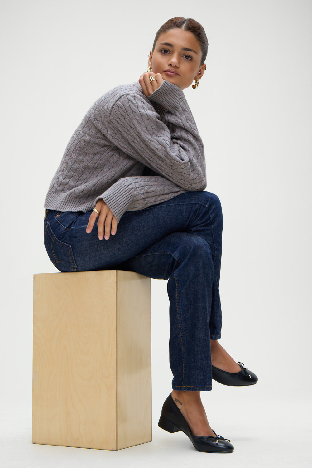 Varsity cable knit pullover sweater rain cloud grey