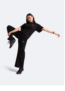 Free Flow T-Shirt | Black