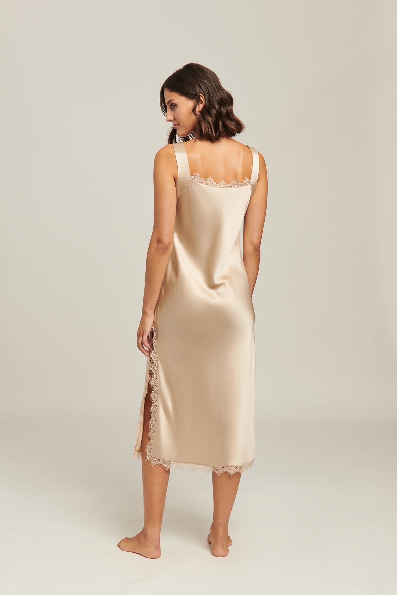 GINIA Aurora Silk Slip - Mink