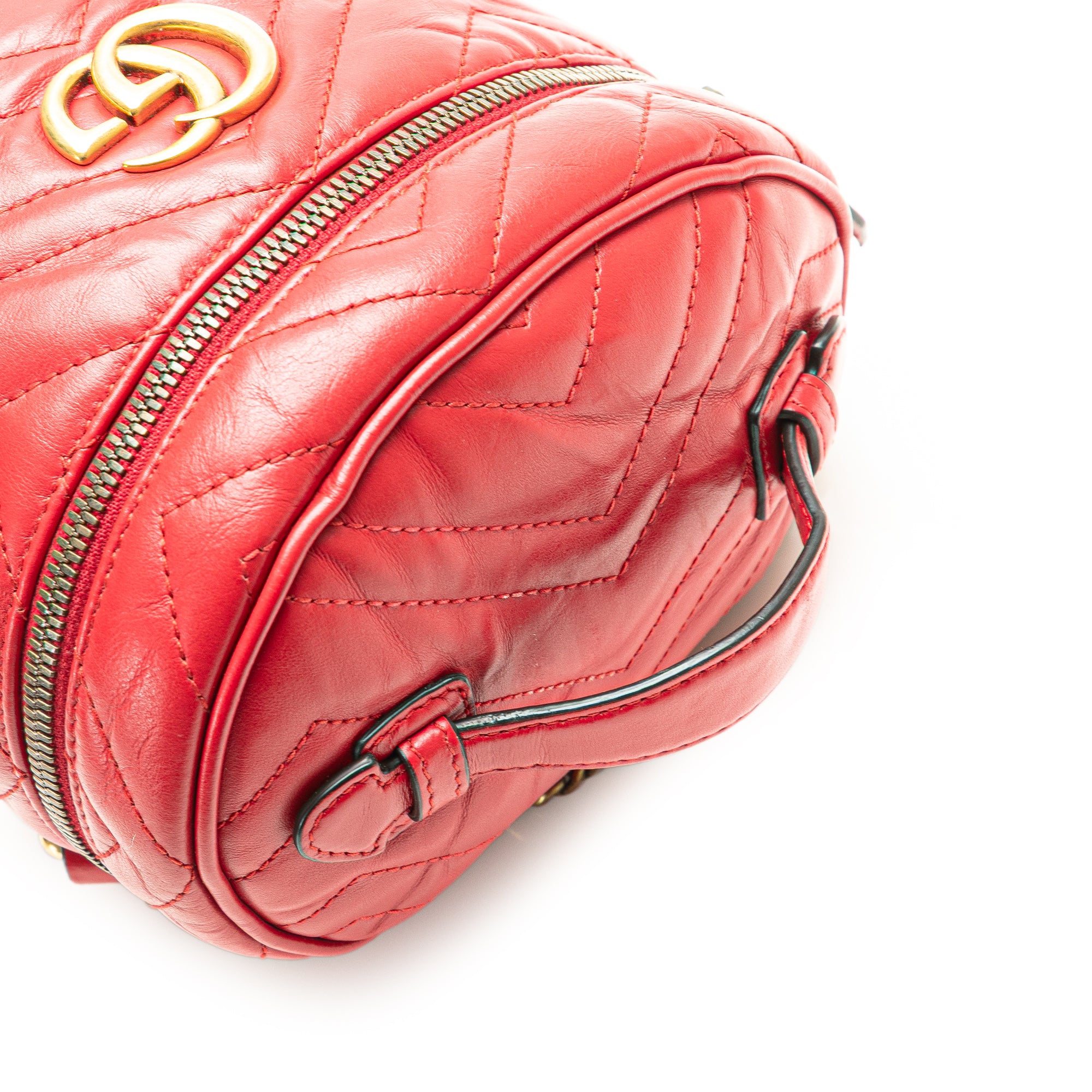 Gucci | Pre-Owned GG Marmont Round Matelasse Leather Backpack | Red