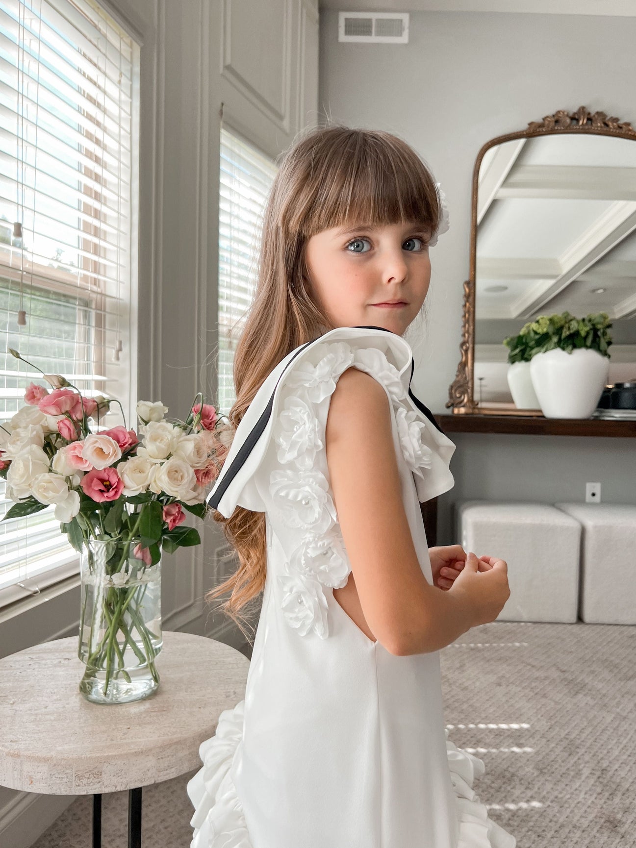 Girl | Alex Ruffle Dress with Contrast Line | White x Black