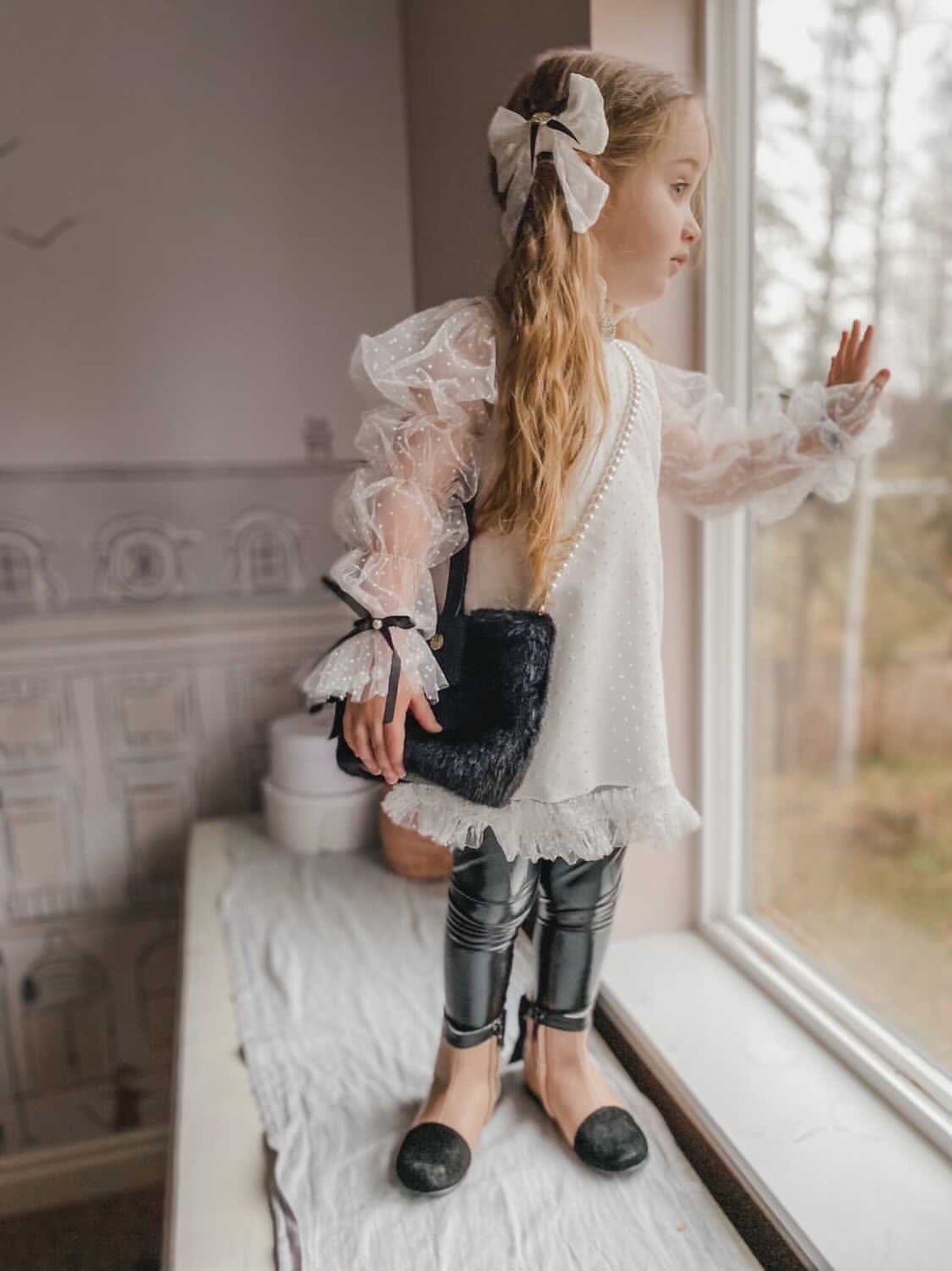 Girl | Brianna Tunic and Pants Set | White x Black