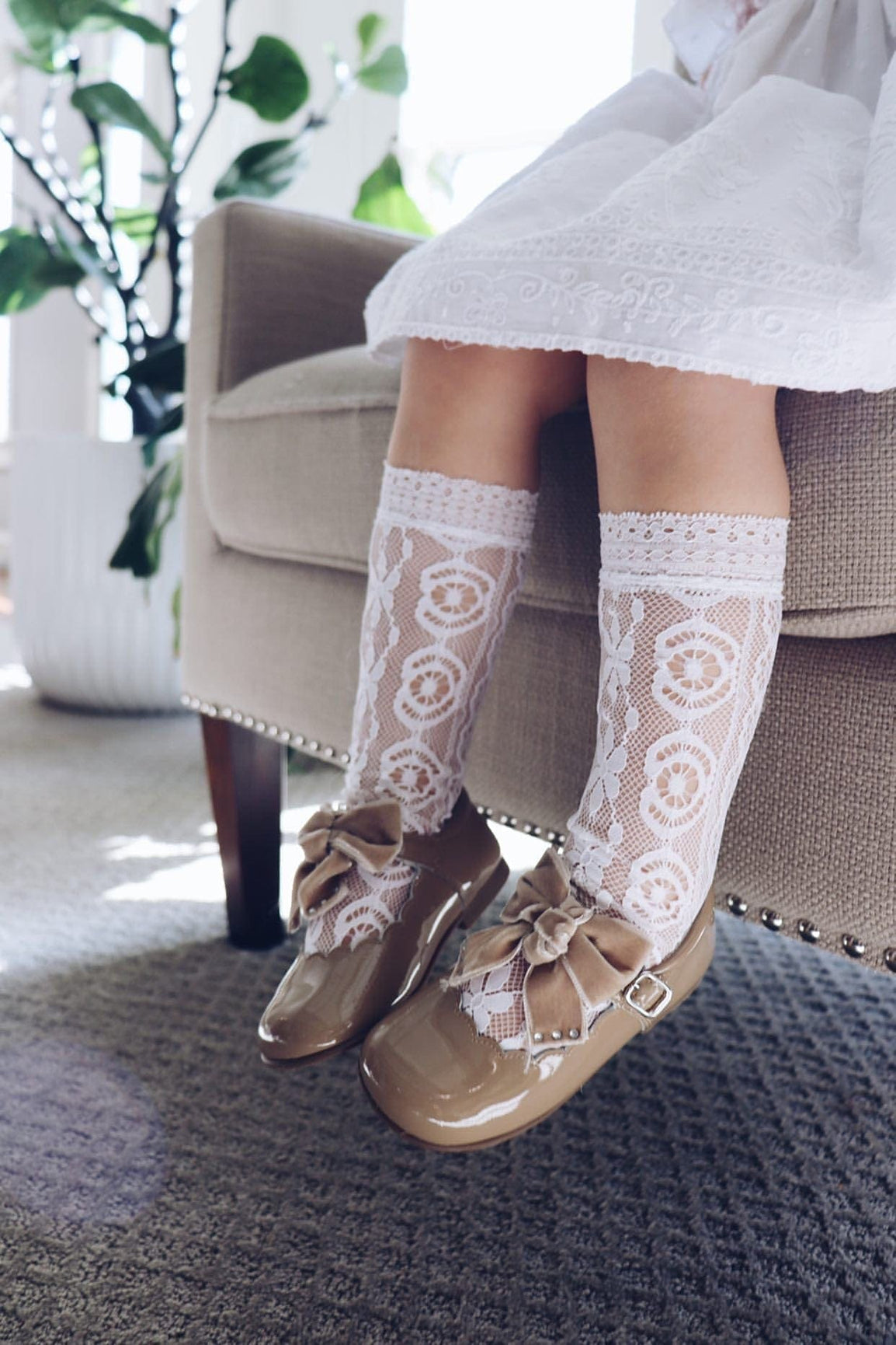 Girl | Daisy Lace Socks | White